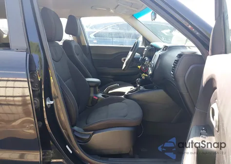 2017 Kia Soul z USA, uszkodzony, nr VIN KNDJN2A29H7481502